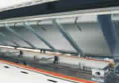 The long heating zones are able to get high production efficency and throughput.
