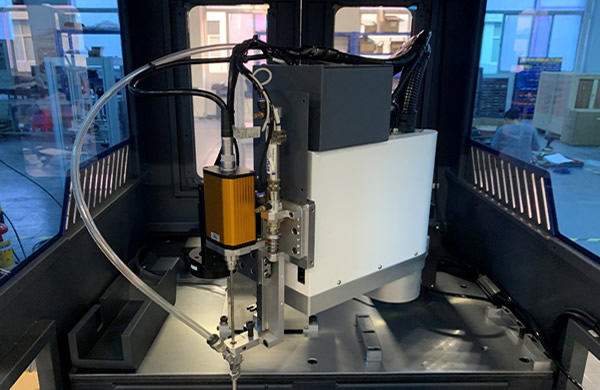 equipped with high quality 3 axis SCARA robot which ensures stable and precise screw driving process. equipped with high quality 3 axis SCARA robot which ensures stable and precise screw driving process.