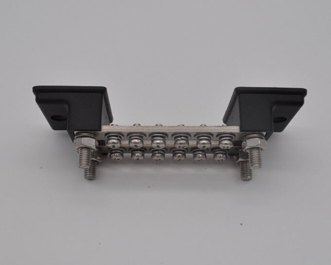 power distribution block