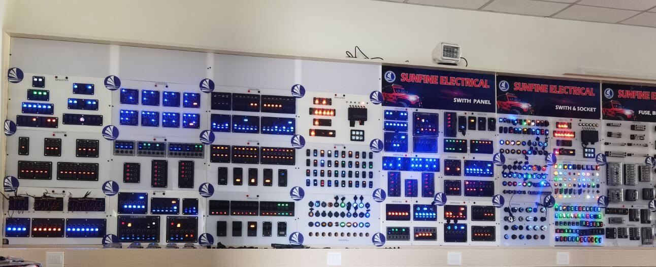 power distribution block