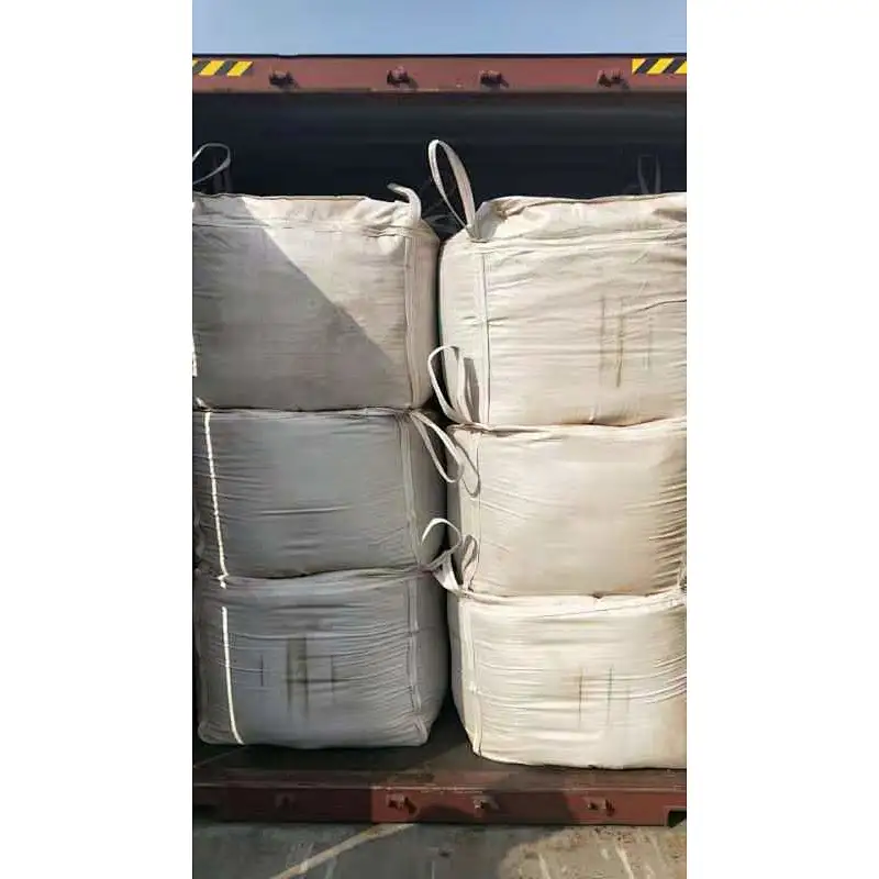 Silver raw vermiculite
