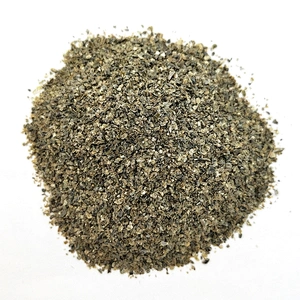 Silver raw vermiculite