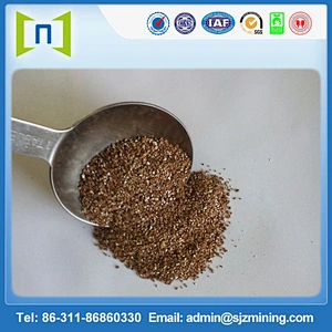 Golden expanded vermiculite