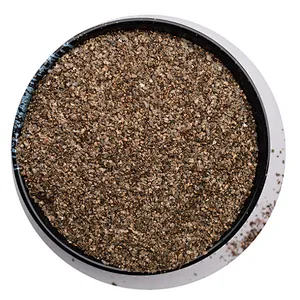 Golden raw vermiculite