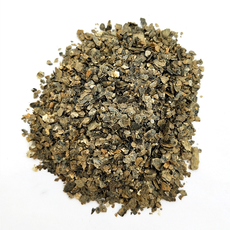 Golden raw vermiculite
