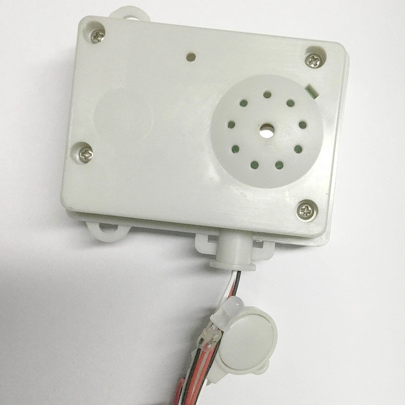 Small programmable sound chip voice recording module for gifts and toy