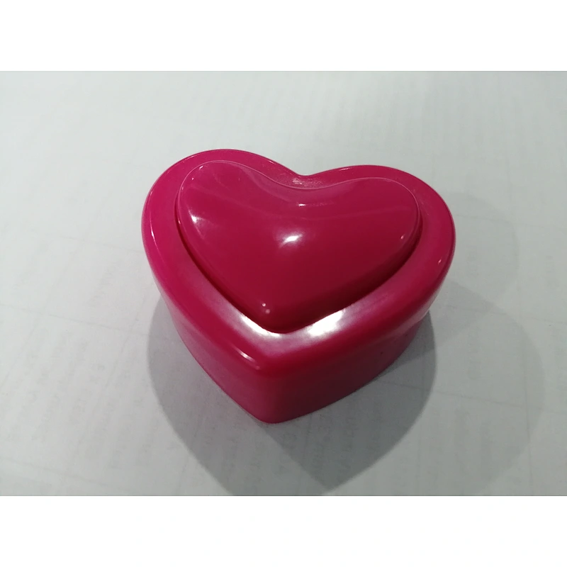 Heart-shape vibration module with beating