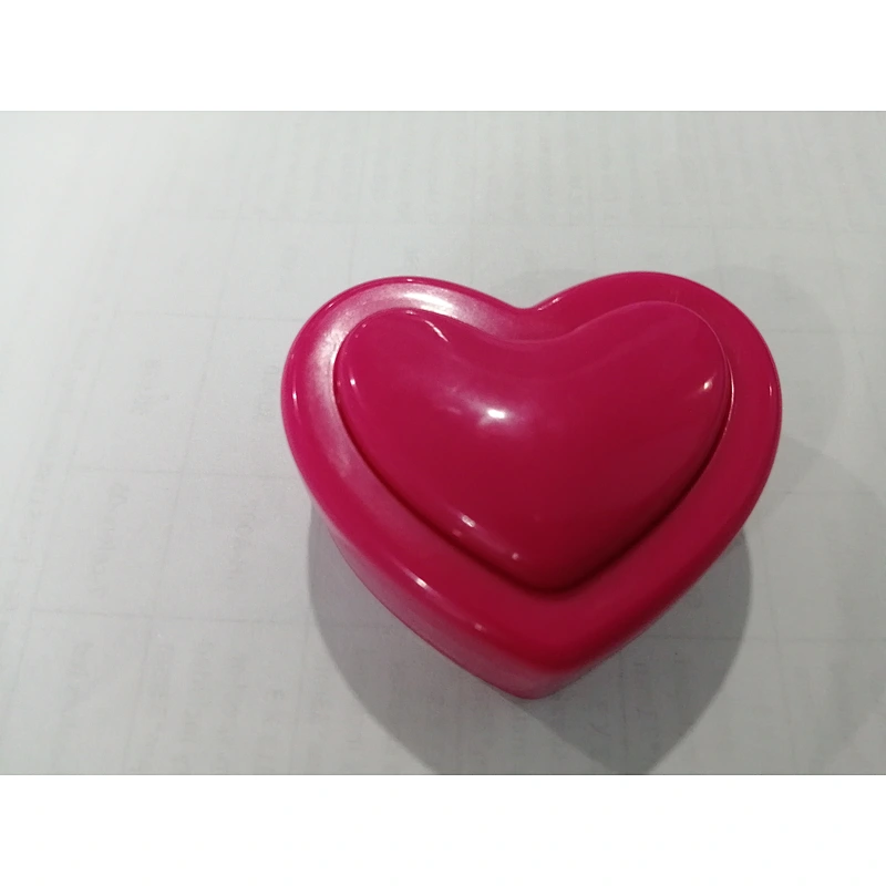 Heart-shape vibration module with beating