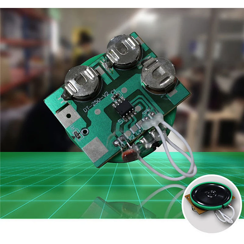 battery operated recordable voice and play out chip board