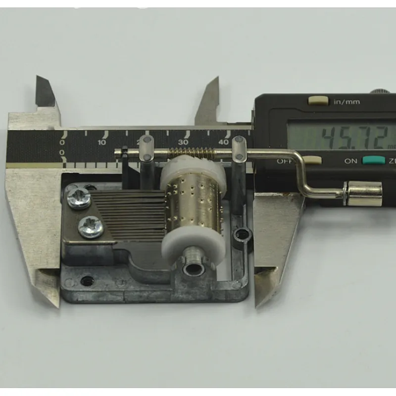hand crank music box for educational toys