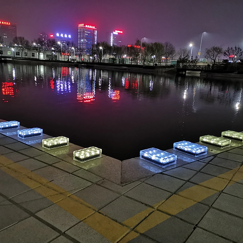 LED light with light sense effect in square