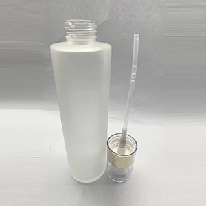 150ml frosted white pump spray glass cosmetic bottle with transparent cap