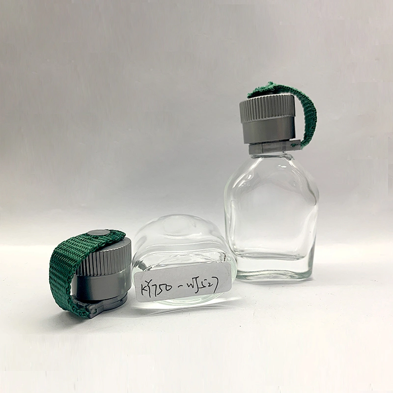 Wholesale 25ML Perfume Bottles high quality small perfume glass spray bottle