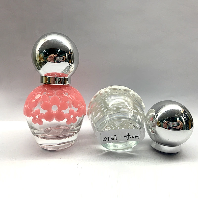 Wholesale custom round transparent empty 30ML portable glass spray perfume bottle