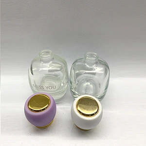 2021 Manufacturer Wholesale Luxury Refillable Custom Cap 30ml Glass Perfume Bottles