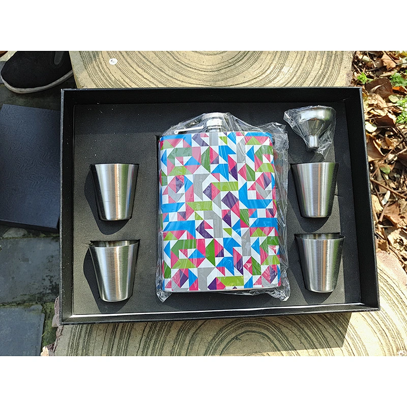 9oz factory direct selling stainless steel wine pot set with wooden grain wholesale outdoor portable dispenser custom logo