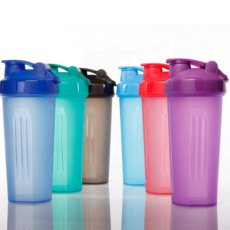 Custom logo 600 ml Food grade plastic nutrition fitness gym shake bottle whey powder protein sport shaker water bottle