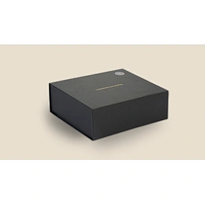 Custom High quality logo gift premium black gift box  fold cardboard  magnetic closure gift box