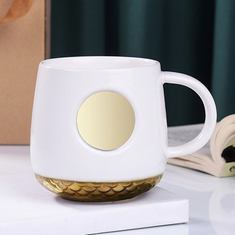Customized high quality luxurious ceramic cofffe mugs water cup tea cup with handgrip