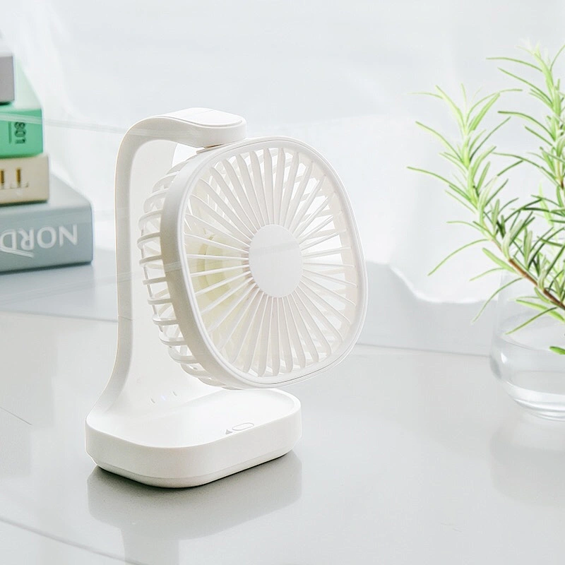2020 hot sale Handy travel  Table fan usb rechargeable mini clip  fan  use Baby pram home office