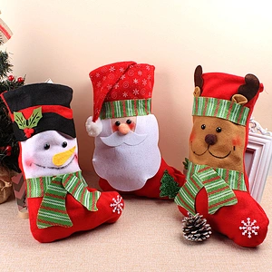 Wholesale 2020 hot selling New Year Santa Snowman Christmas socks cloth gift Plush Candy Bags