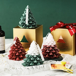 Wholesale fashionable custom luxury handmade aroma candles Christmas tree home decoration