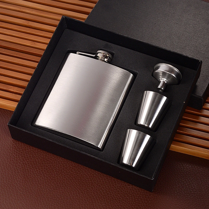 Portable Stainless Steel Hip Flask with Cups  Funnel Cup Travel 7 oz Custom Logos  Promotional Gifts