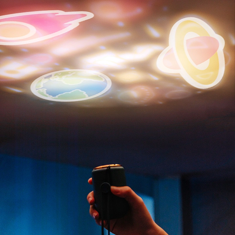 Hot Selling Custom OEM brand Multifunctional USB Rechargeable Heater Power Bank Projection Lamp Hand Warmer