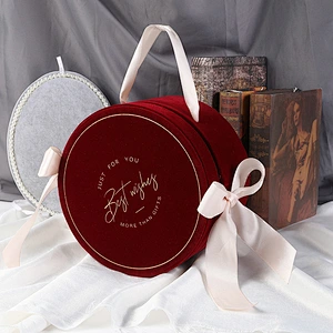 Hand carry custom logo Circular velvet  gift box with nice bowknot ribbon paper wedding  gift boxes