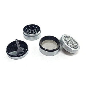 Wholesale fashion Hot Selling Zinc Alloy style cigarette grinder custom Portable  metal herb grinder