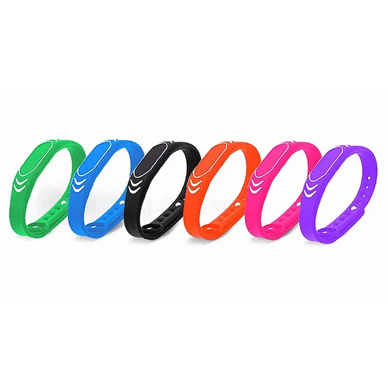 Hot selling Waterproof Smart  Adjustable Passive RFID Wristband Silicone Bracelet NFC TAG  RFID Wristband