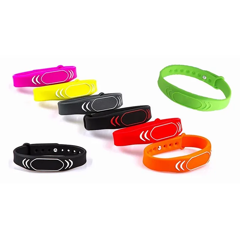 Hot selling Waterproof Smart  Adjustable Passive RFID Wristband Silicone Bracelet NFC TAG  RFID Wristband