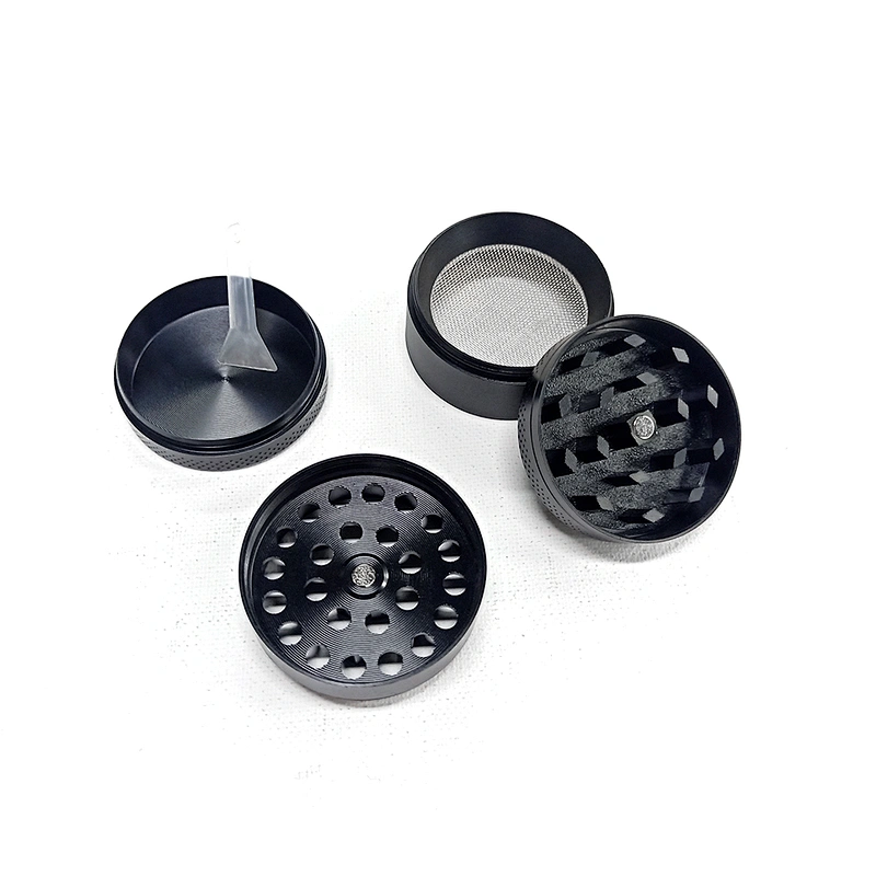 Hot Selling Top Quality Custom Logo  Grinder 4 Piece Zinc Alloy Herb Grinder