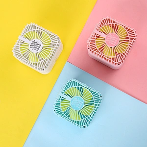 2020 Best wireless  Air humidifier Portable usb rechargeable  personal air mini fan mist humidifier