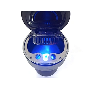 2020 popular product luxury HOT sale Portable Auto Led Car Ashtray led light car cigarette  windproof ashtray