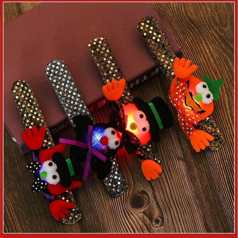 Wholesale custom Halloween Decoration Pumpkin Bat Ghost Patting Circle Bracelet Luminous Paillette Wristband