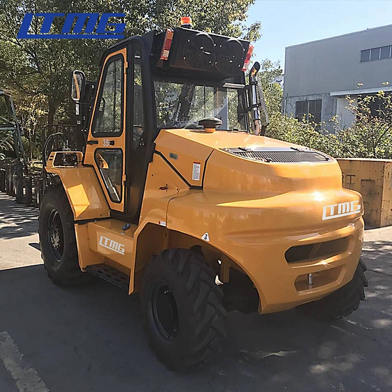 3 ton - 3.5ton rough terrain forklift - 4 wheel drive