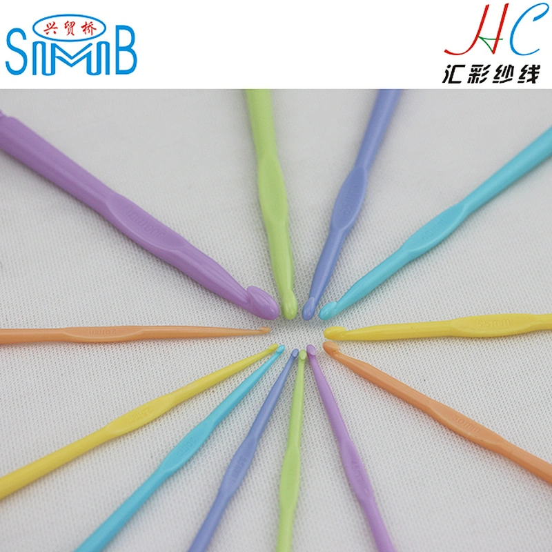 china hot sales high quality 2.0mm plastic crochet hook set for hand knitting