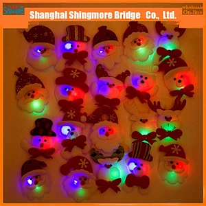 Best price hot wholesale LED flashing Christmas snowman brooches