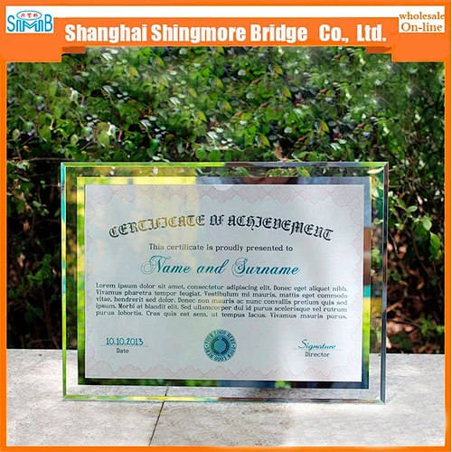 China gifts and crafts factory direct wholesale glass material photo frame for table display