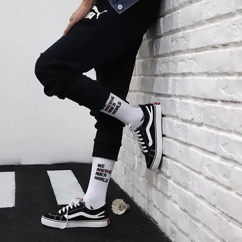 China street hip-hop socks wholesale fashion custom logo socks