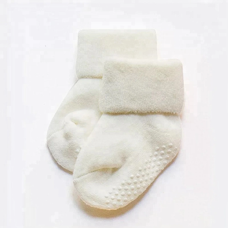 Custom wholesale eco-friendly rubber sole baby socks shoes