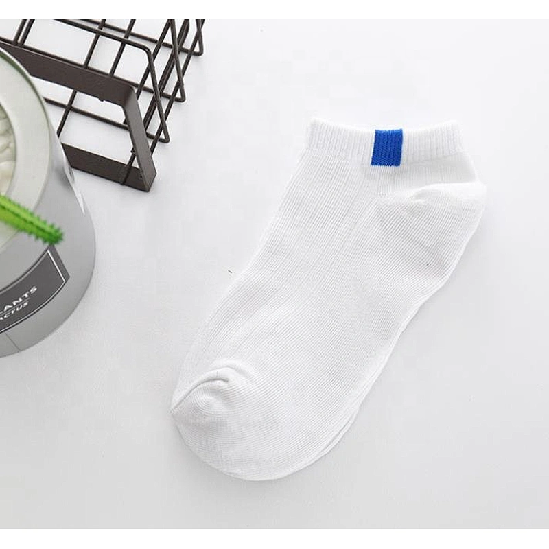 Colorful and new design socks women free sample custom made size
