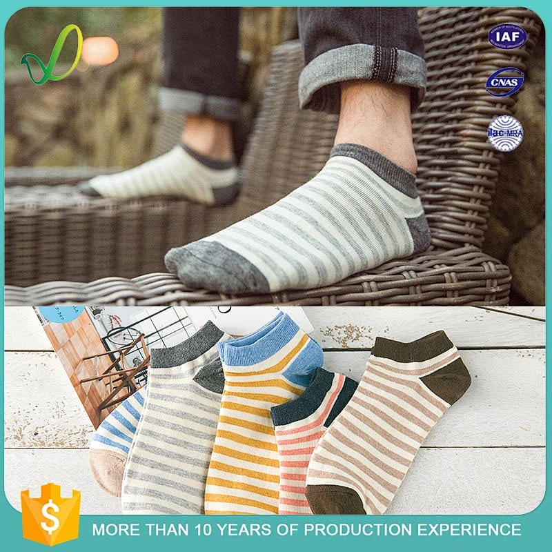 China Supply Custom Logo Men Socks Men