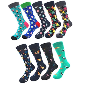 2020 wholesale custom coloured mens fashion socks cheap funny cotton socks for men