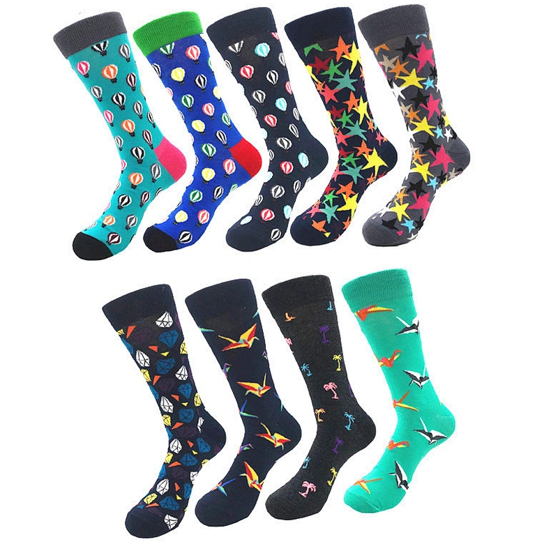 2020 wholesale custom coloured mens fashion socks cheap funny cotton socks for men