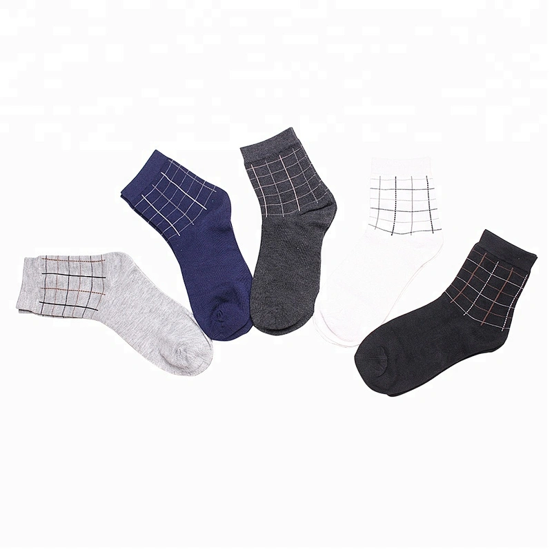 High Quality Soft Fashion Custom Socks Mens With Logo