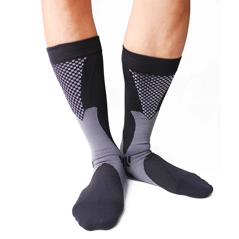 Dri-Fit Sweat-Absorbent Sport Compression Socks Running for Men Women