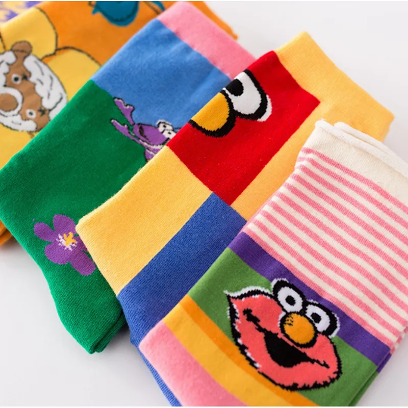 Teen young girls tube socks cotton cartoon socks flower doodle casual sports socks