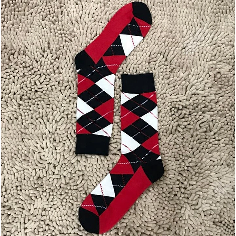 Cotton socks wholesale long tube fashion plaid men's socks